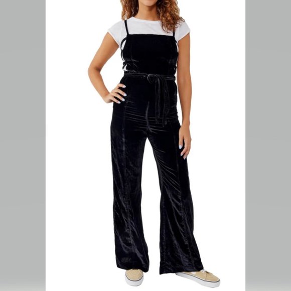 Free People 90s Forever Overall Crushed Velvet Size M NWT